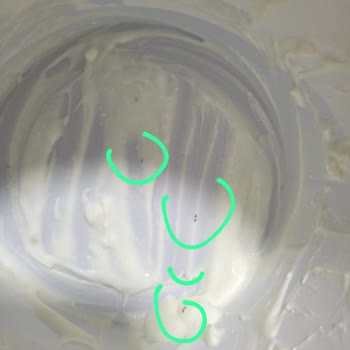 El Blenderından Sızan Yağ Ve Kir Sağlığımızı Tehdit Etti, Paramın İadesini İstiyorum