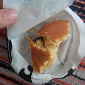 Eti Süt Burgerde Yabancı Maddeyle Karşılaştım Hijyen Ve Sağlık Endişesi Yaşıyorum