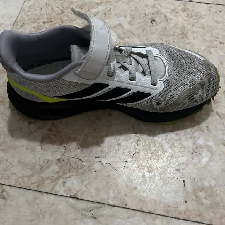 Aldığım İki Adidas Çocuk Ayakkabısında Kısa Sürede Açılma Ve Garanti Mağduriyeti