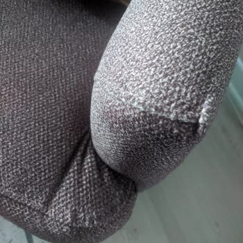 Yeni Alınan Koltuk Takımında Kısa Sürede Çökme, Kırışma Ve Yay Arızası Yaşadık