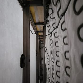 Yeni Alınan Koltuk Takımında Kısa Sürede Çökme, Kırışma Ve Yay Arızası Yaşadık