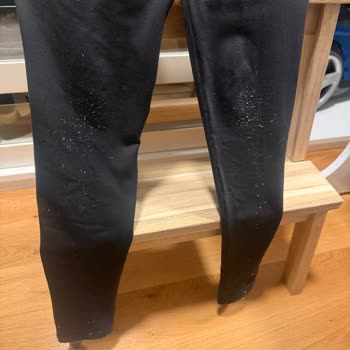 İlk Kullanımda Tüylenen Ve Halı Tüylerini Toplayan Tayt İçin İade Talebi