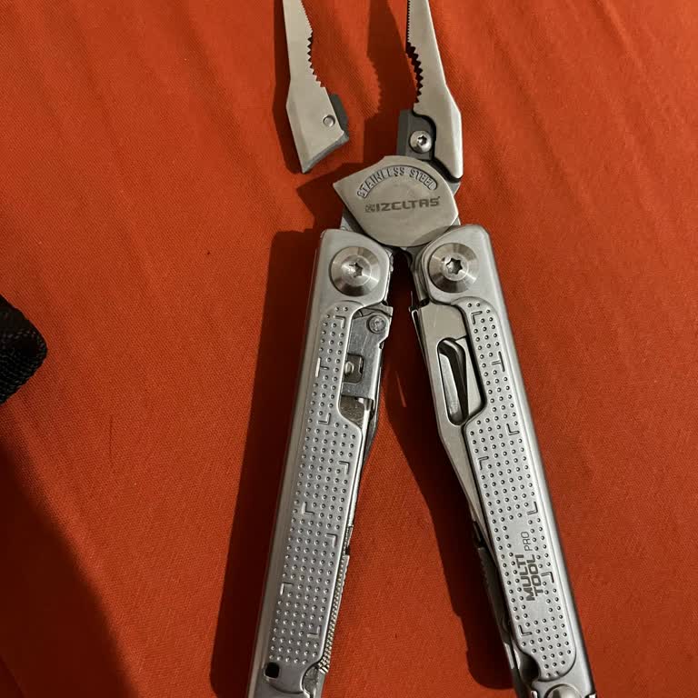 İzeltaş İlk Kullanımda Kırılan Multitool Hayal Kırıklığı Yarattı