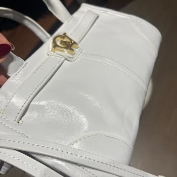 Manc Aldığım Çanta Hem Yanlış Hem Defolu Çıktı Değişim Yapılmıyor