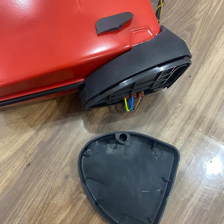 Hepsiburada İlk Kullanımda Kırılan Tost Makinesi İçin İade Talebi!