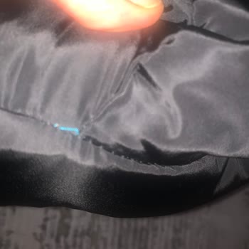 Yüksek Fiyata Alınan Mont İlk Haftada Yırtıldı, Müşteri Hizmetleri Yanıt Vermiyor