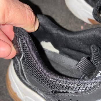 Skechers Ayakkabıda Kısa Sürede Aşırı Yıpranma ve Hayal Kırıklığı