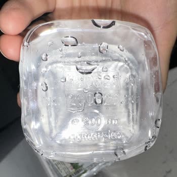 Satın Aldığım Bardak Suların Çoğu Boş Çıktı, Mağduriyetimin Giderilmesini İstiyorum