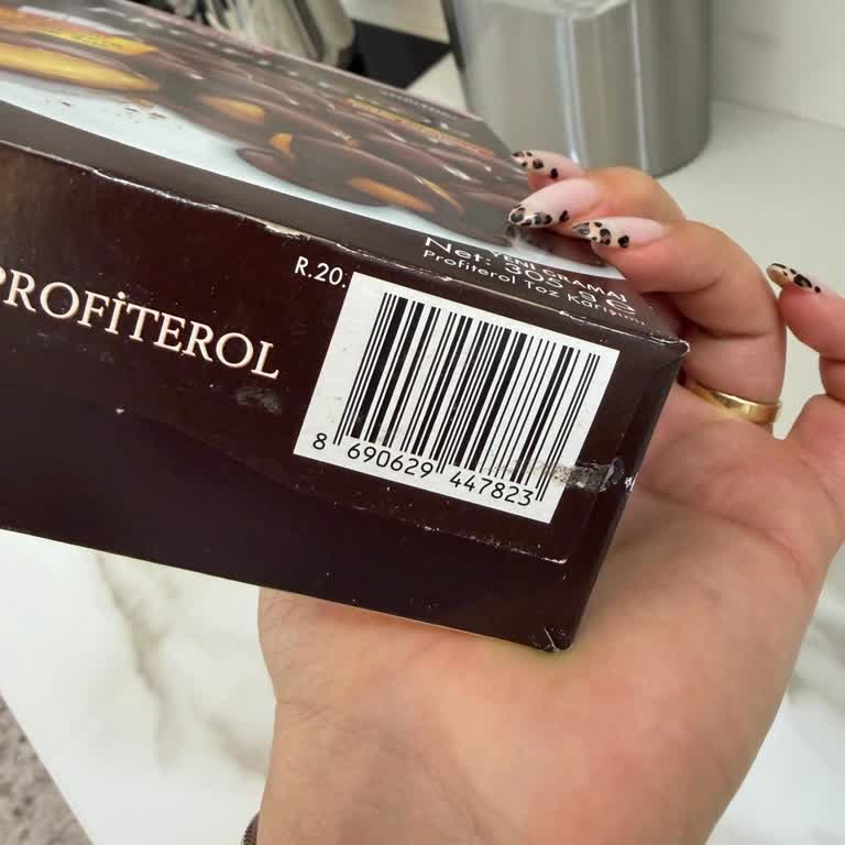 Dr. Oetker Profiterol Karışımında Böcek Çıkması Nedeniyle Güven Kaybı Ve Mağduriyet