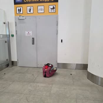 Pegasus Hava Yolları'nda Valizimin Zarar Görmesi Ve İlgisizlik