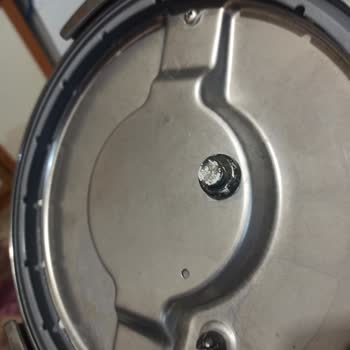 Karaca Marsilya Düdüklü Tencere Kısa Sürede Oksitlenme Ve Lastik Sorunu Nedeniyle Hayal Kırıklığı