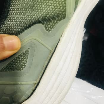 Hummel'dan Aldığım Tüm Spor Ayakkabılar Kısa Sürede Deforme Oldu, Mağduriyetimin Giderilmesini İstiyorum