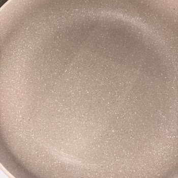 Kırık Çaydanlık Kapağı Ve Çizilen Granit Tencere: Korkmaz'dan Hayal Kırıklığı