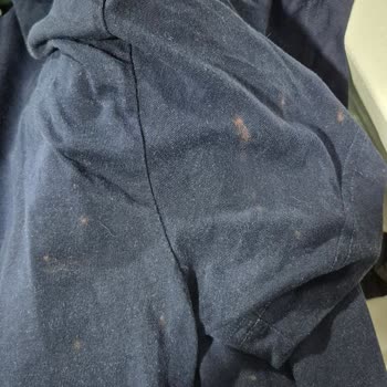 Renkliler İçin Güvenli Denilen Ürün Kıyafetlerimi Geri Dönüşsüz Şekilde Bozdu