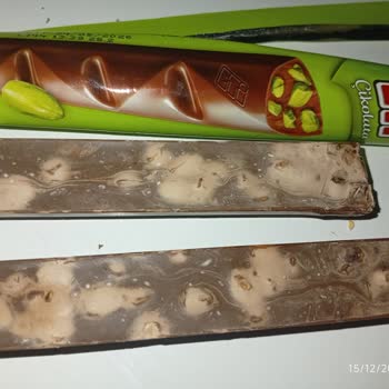 Aldığım Çikolatanın Bozuk Çıkması Markaya Güvenimi Zedeledi