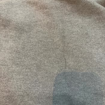 Mango Mağazasından Alınan Kazakta İlk Kullanımdan Sonra Tüylenme Ve Defo Sorunu