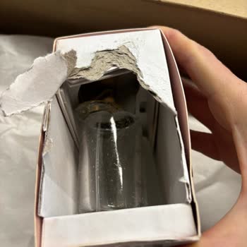 Kırık Gelen Parfüm Ve Yetersiz Müşteri Hizmeti Nedeniyle Mağduriyet Ve Telafi Talebi