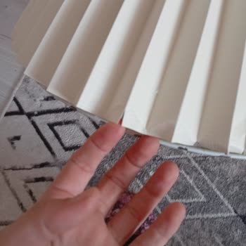 Hasarlı Gelen Lambader Ve Belirsiz Tedarik Süreci Mağduriyetimi Artırıyor