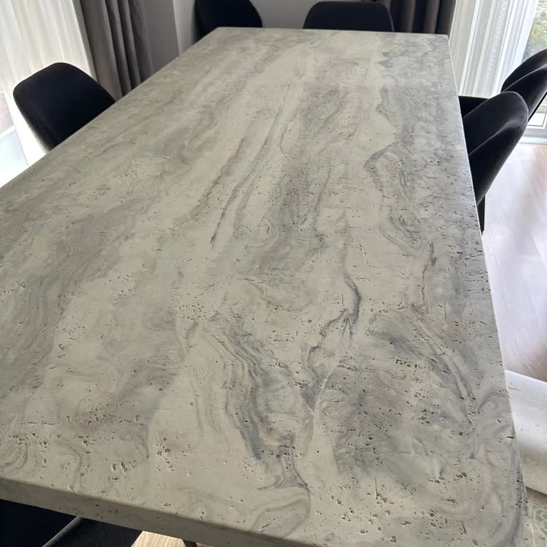 Engince Mobilyadan Alınan Masa Sararıyor Müşteri Hizmetleri Çözüm Sunmuyor