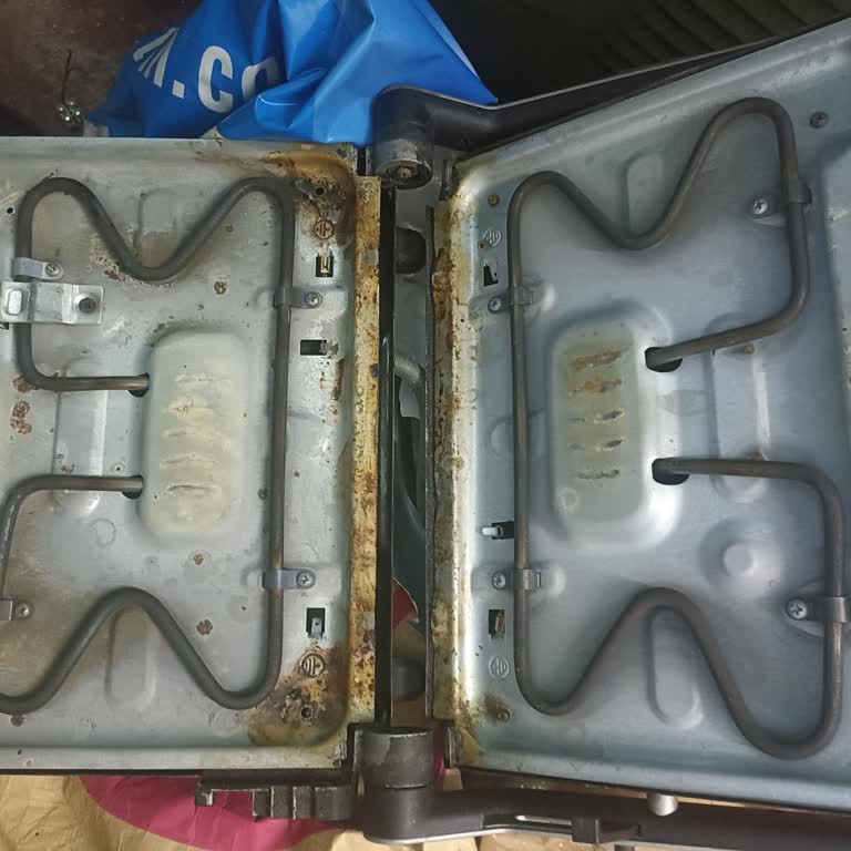 Tost Makinesi İçin Yedek Izgara Plakası Bulamıyorum