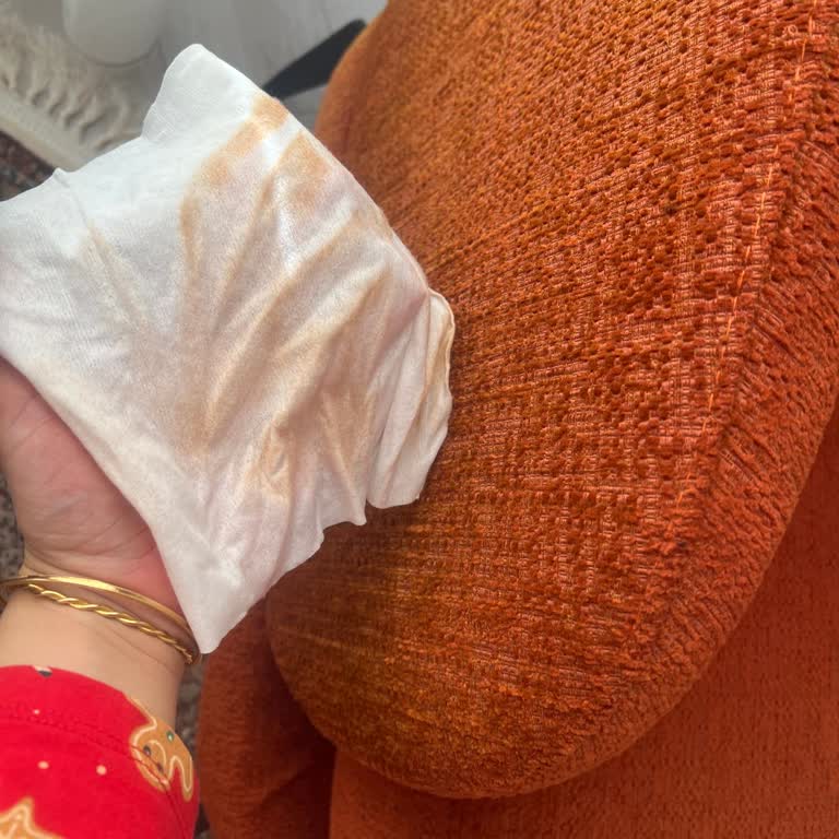 Garanti Kapsamındaki Mobilyada Kumaş Sorunu Ve Çözüm Eksikliği