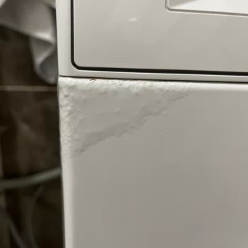 Bosch Çamaşır Makinesinde Paslanma Ve Garanti Kapsamında Eşitsizlik