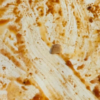 Çemen’s Gurme Hazır Mantıdan Kemik Parçası Çıkması Sonucu Sağlık Riski Ve Mağduriyet