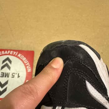 Skechers Ayakkabıda Açılma Sorunu Ve Yetersiz Değişim Süreci: Müşteri Güveni Zedeleniyor