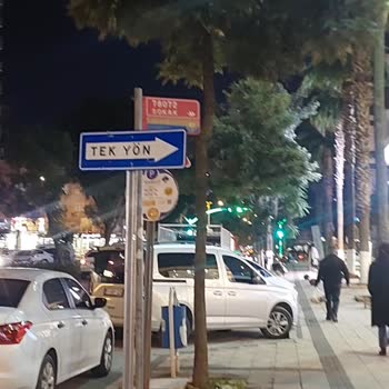 Adana Büyükşehir Belediyesi Tek Yön Trafik Uygulaması Günlük Yaşamını Zorlaştırıyor!