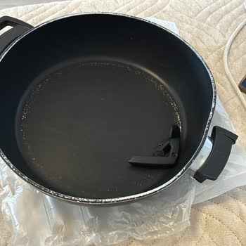 Garanti Kapsamındaki Tencere Hasarlı Ve Eksik Onarımla Teslim Edildi