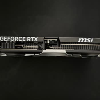 Kırık Gelen Ekran Kartı İçin Değişim Talebim Reddedildi, Tamir Ücreti İsteniyor