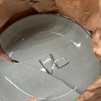 Zara Kırık Ürün İadesinde Tüketiciye Yüklenen Külfet Ve Tutarsız Uygulama