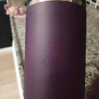 Stanley Termosumda Kalıcı Lekeler Oluştu Trendyol Çözüm Sunmuyor