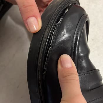 Kısa Sürede Deforme Olan Loafer Ayakkabı Ve Yetersiz Müşteri Desteği