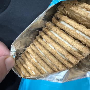 Migros'tan Aldığım Bisküviler Küflü Çıktı, İlgisiz Yaklaşımla Hayal Kırıklığına Uğradım