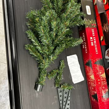 Ayıplı Çam Ağacı İadesi İçin Verilen Sözler Tutulmadı, Mağduriyetim Giderilmiyor