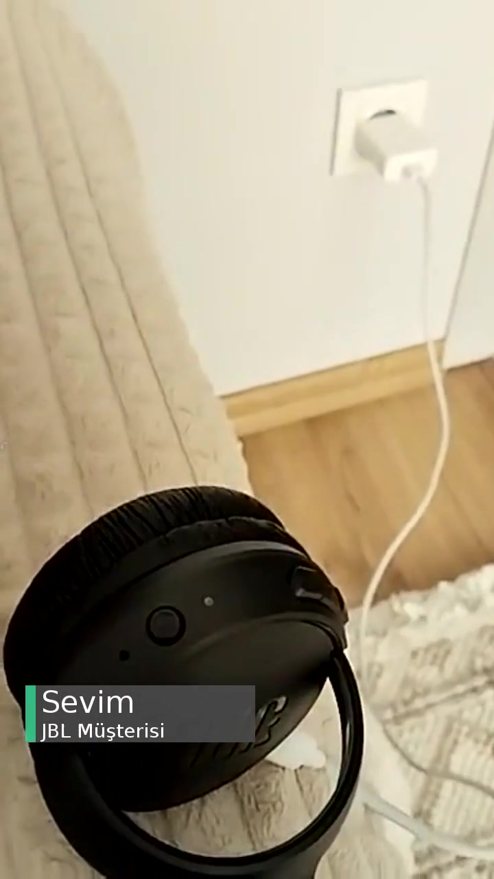 JBL Tune 570 Şarj Ve Açılmama Işığı Yanmaması videonun kapak resmi