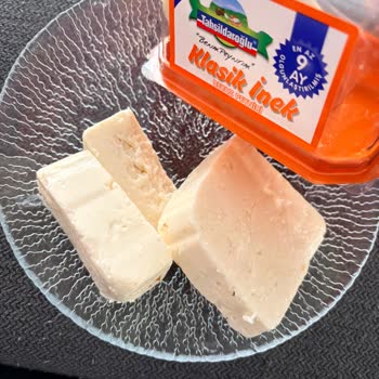 Getir’den Aldığım Peynir Küflü Ve Dayanılmaz Kokuda Çıktı, Mağduriyetim Giderilmiyor