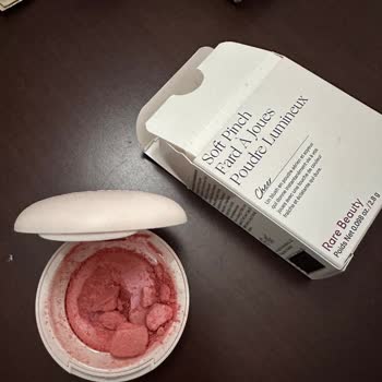 Kırık Gelen Allık Ve Müşteri Hizmetlerinden Destek Alamama Mağduriyeti