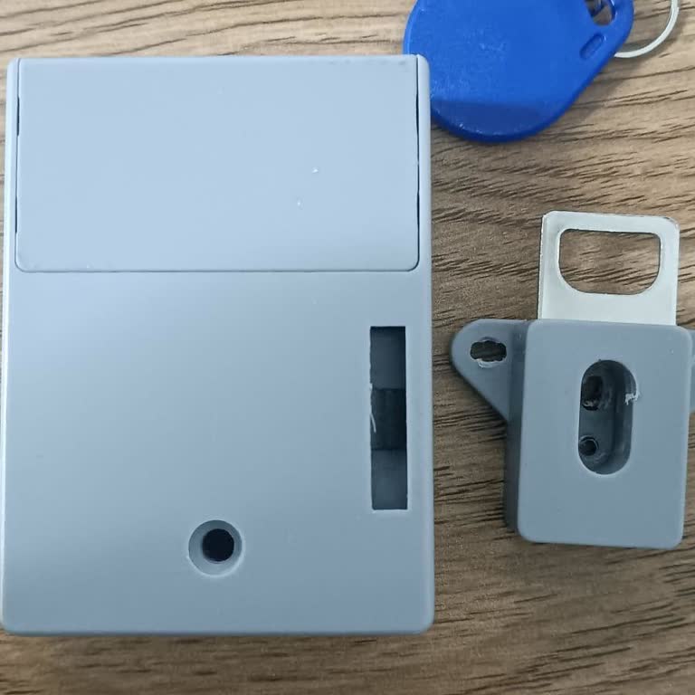 Kısa Sürede Arızalanan Dolap Kilidine Çözüm Sunulmuyor