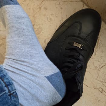 Aldığım Ayakkabı Çoraplarımı Boyuyor, Mağaza Çözüm Sunmuyor!