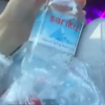 Sarıkız Suda Deterjan Kokusu Var!