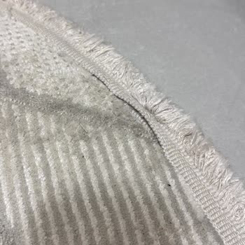 Satın Aldığım Tierra Halının Saçakları Sökülüyor, Müşteri Hizmetlerinden Destek Alamıyorum