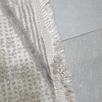 Satın Aldığım Tierra Halının Saçakları Sökülüyor, Müşteri Hizmetlerinden Destek Alamıyorum