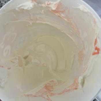 Son Kullanma Tarihi Geçmemiş Yoğurtta Bozulma Ve Mağduriyet