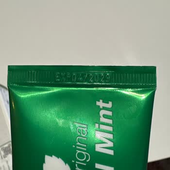 Trendyol'dan Satın Aldığım Diş Macununun Orijinal Çıkmaması Ve İade Talebim