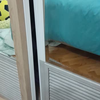 İstikbal Lena Sürgülü Dolap Kapakları Sürekli Arızalanıyor Kalıcı Çözüm İstiyorum