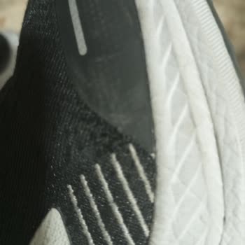 Kısa Sürede Yırtılan Ayakkabıya İade Reddi