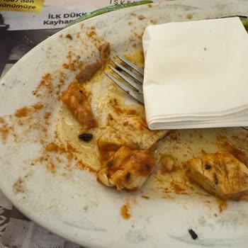 İskenderoğlu Ve Evlatları İskenderin İçinden Taş Çıktı!