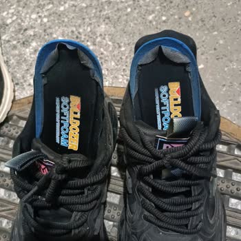 Kısa Sürede Deforme Olan Ayakkabı Ve Verilmeyen Sözler Nedeniyle Mağduriyet